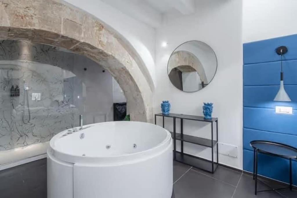 Judeka Ortigia With Jacuzzi * Syracuse