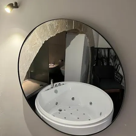 Judeka Suite Ortigia With Jacuzzi Syracuse Exterior photo