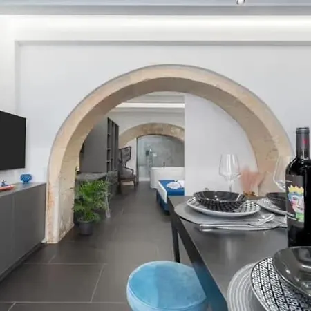 Judeka Suite Ortigia With Jacuzzi Syracuse Exterior photo