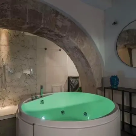 Judeka Suite Ortigia With Jacuzzi Syracuse Exterior photo